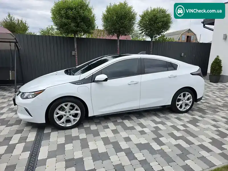 Chevrolet Volt 2017, фото з оголошення 2 з 18, VIN 1G1RD6S53HU218034