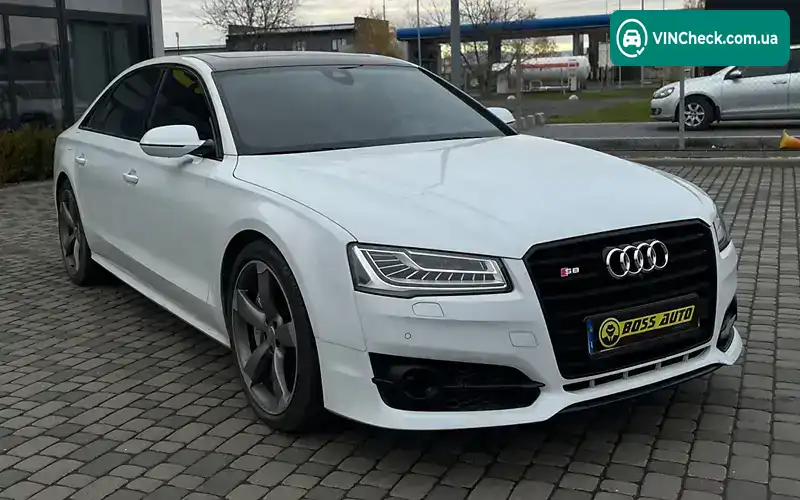 Audi A8 2017, фото з оголошення 1 з 20, VIN WAU44AFD7JN000598