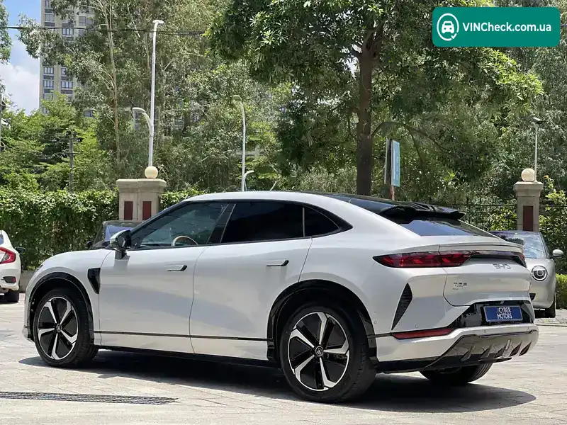 BYD Song L 2024, фото з оголошення 2 з 10, VIN LC0CH4CD4R6016519