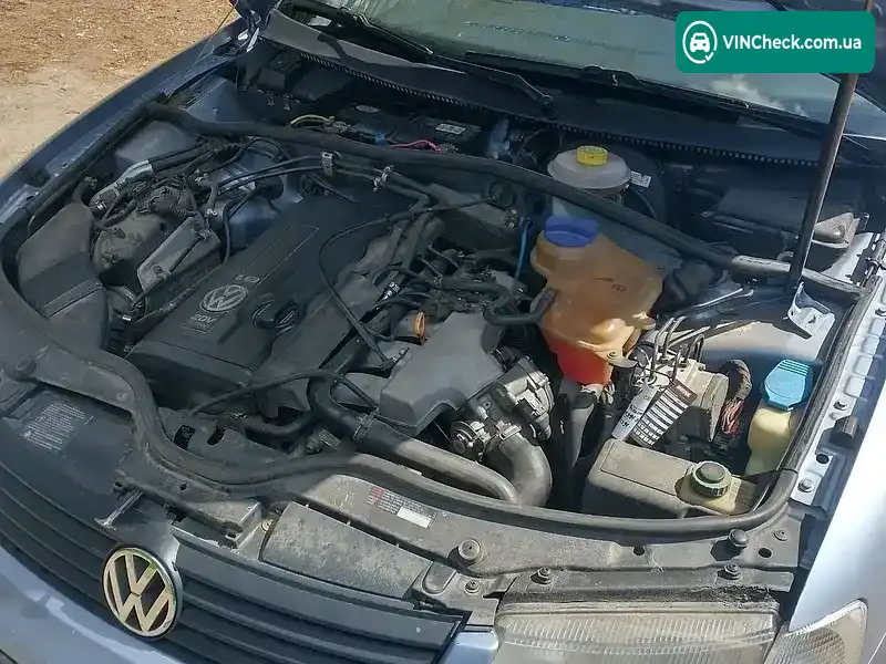 Volkswagen Passat 1998, фото з оголошення 1 з 20, VIN WVWZZZ3BZWP361001