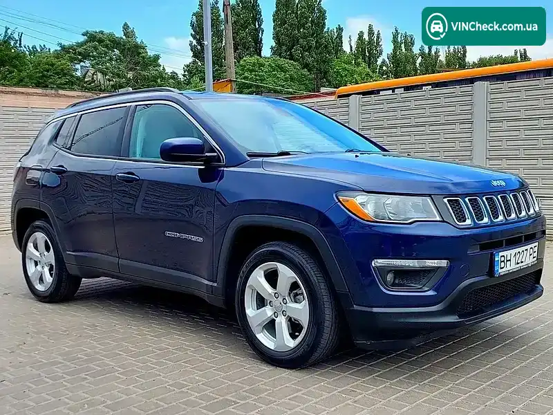 Jeep Compass 2018, фото з оголошення 2 з 20, VIN 3C4NJCBB1JT286707