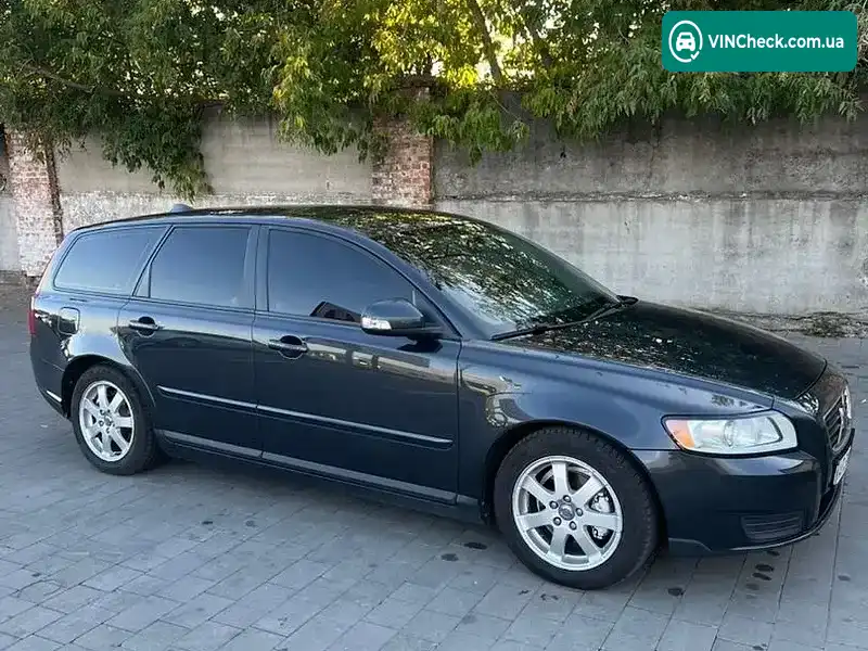 Volvo V50 2009, фото з оголошення 2 з 20, VIN YV1MW76F2A2537898
