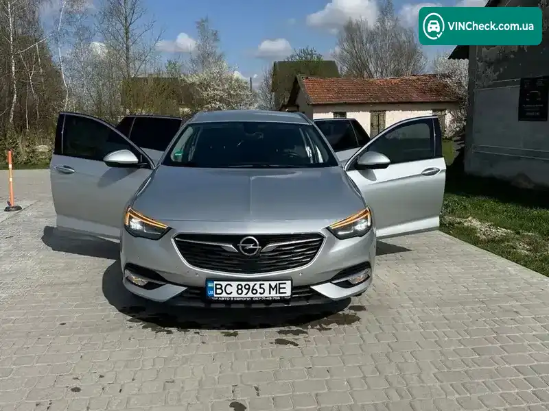 Opel Insignia 2017, фото з оголошення 1 з 12, VIN W0VZT8EG6J1035260