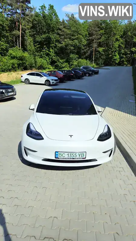 Tesla Model 3 2021, фото з оголошення 2 з 21, VIN 5YJ3E1EB2MF045141