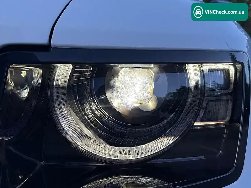 Land Rover Defender 2021, фото з оголошення 2 з 20, VIN SALEA7BWXM2054776