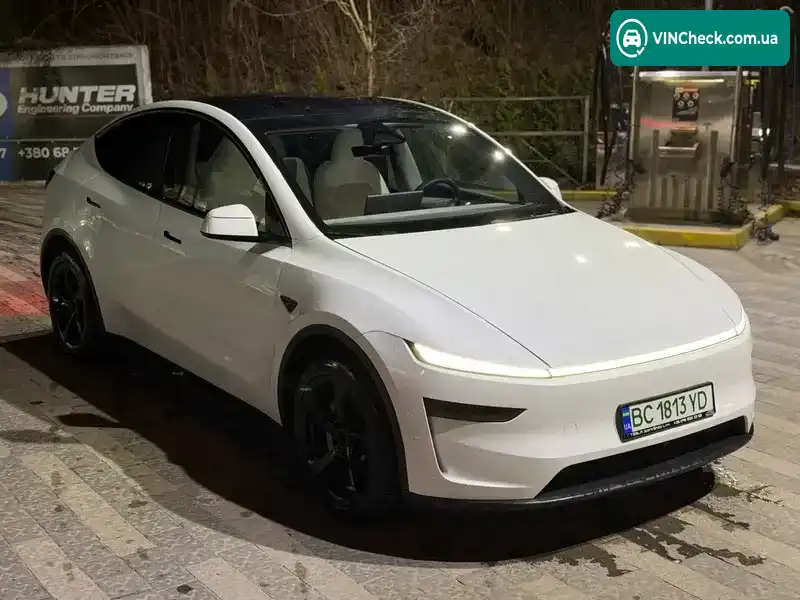 Tesla Model Y 2025, фото з оголошення 1 з 21, VIN 7SAYGDEE3TA391421
