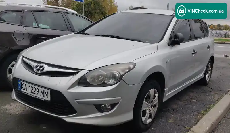Hyundai i30 2010, фото з оголошення 1 з 7, VIN TMADB81SABJ056285