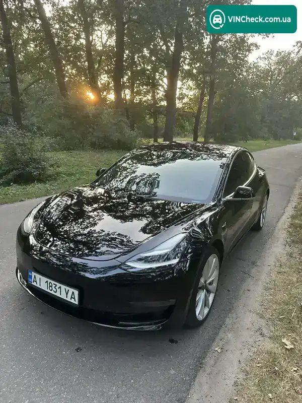 Tesla Model 3 2018, фото з оголошення 1 з 20, VIN 5YJ3E1EA8JF025446