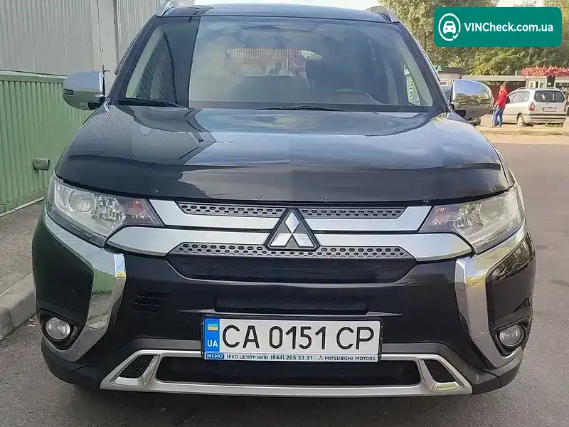 Mitsubishi Outlander 2019, фото з оголошення 1 з 9, VIN JMBXTGF2WLZ000231