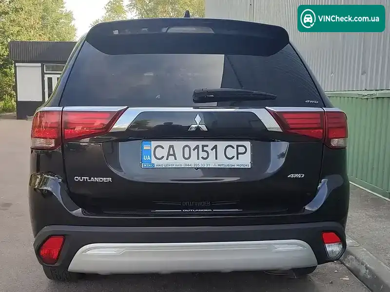 Mitsubishi Outlander 2019, фото з оголошення 2 з 9, VIN JMBXTGF2WLZ000231