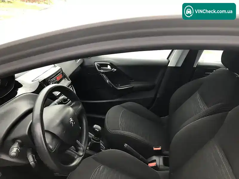 Peugeot 208 2012, фото з оголошення 1 з 20, VIN VF3CC8HR0CT142908