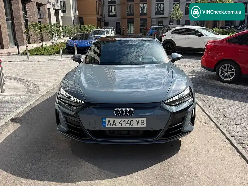 Audi e-tron GT 2022, фото з оголошення 2 з 14, VIN WAUFJBFW8P7003144