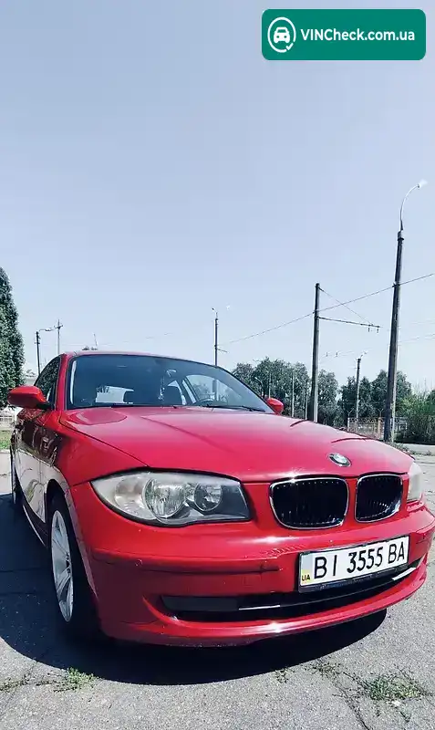 BMW 1 Series 2007, фото з оголошення 2 з 10, VIN WBAUA31060VE48261