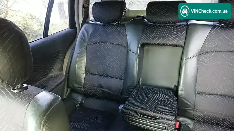 Renault Laguna 2002, фото з оголошення 1 з 18, VIN VF1KG0J0A27460782