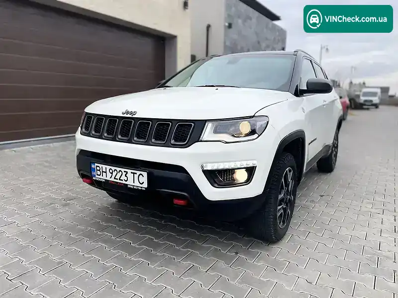 Jeep Compass 2019, фото з оголошення 1 з 15, VIN 3C4NJDDBXKT732955
