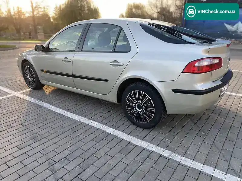 Renault Laguna 2004, фото з оголошення 2 з 20, VIN VF1BG0B0532319711