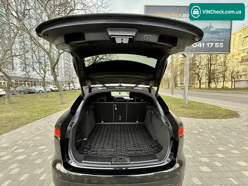 Jaguar F-Pace 2016, фото з оголошення 1 з 21, VIN SADCJ2BN4HA098832