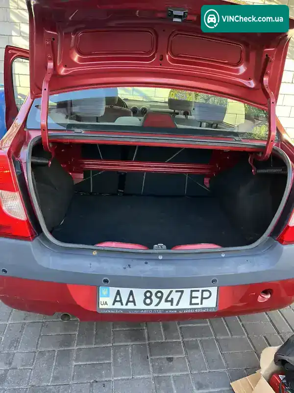 Dacia Logan 2007, фото з оголошення 2 з 21, VIN UU1LSDAGH38561852