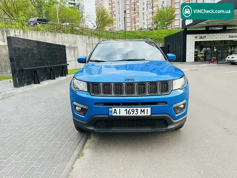Jeep Compass 2018, фото з оголошення 2 з 12, VIN 3C4NJCBB5JT300284