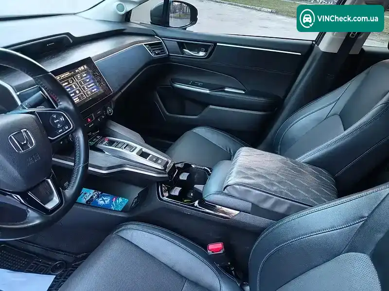Honda Clarity 2018, фото з оголошення 1 з 9, VIN JHMZC5F38JC011842
