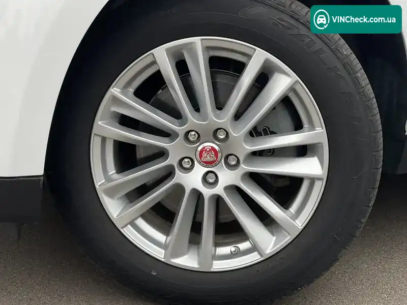Jaguar F-Pace 2019, фото з оголошення 2 з 21, VIN SADCK2GXXLA635154