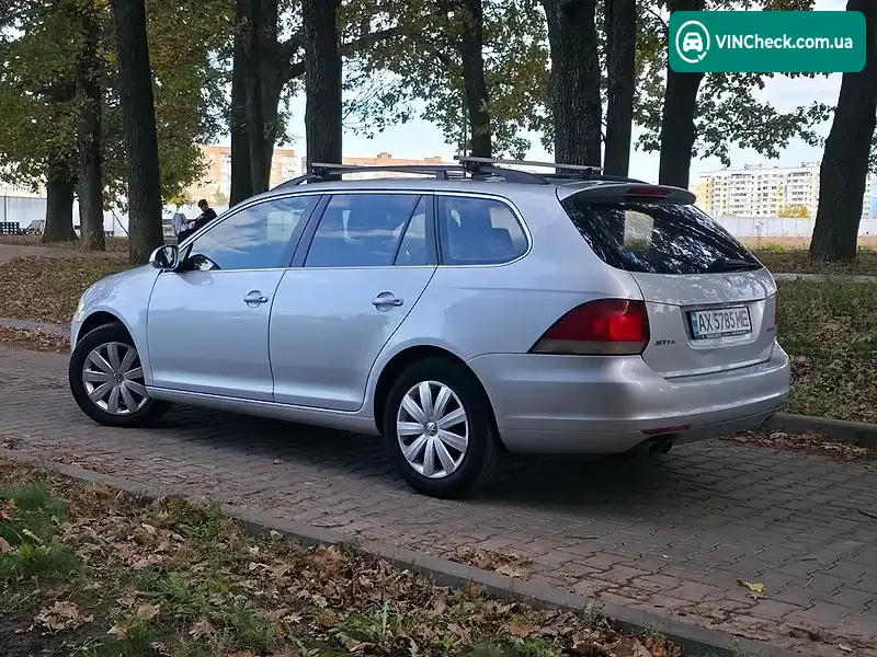 Volkswagen Jetta 2010, фото з оголошення 2 з 9, VIN 3VWPX7AJ1BM630066