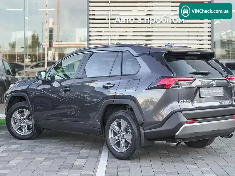 Toyota RAV4 2023, фото з оголошення 2 з 20, VIN JTMR03FV40J057808