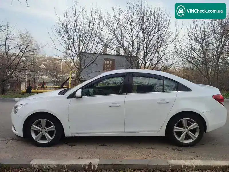 Chevrolet Cruze 2013, фото з оголошення 1 з 9, VIN 1G1PE5SB6E7127144