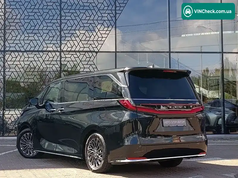 Lexus LM 2025, фото з оголошення 2 з 10, VIN JTHACAAD405007781