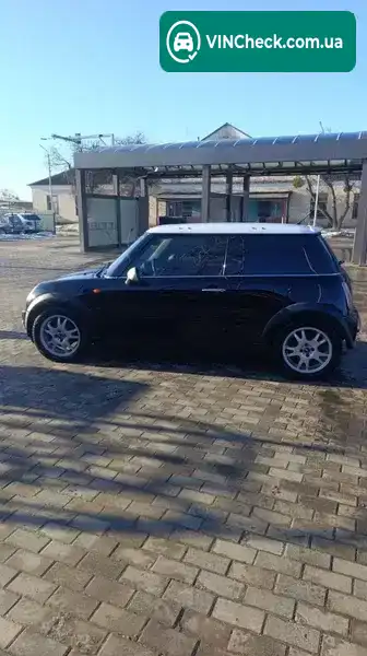 MINI Hatch 2002, фото з оголошення 2 з 11, VIN WMWRC31050TB69542