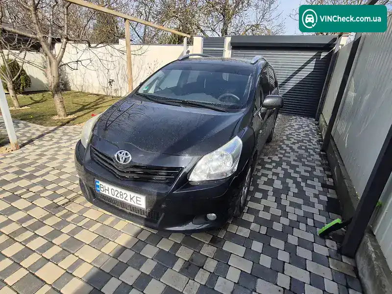 Toyota Verso 2011, фото з оголошення 1 з 10, VIN NMTDD26R60R034026