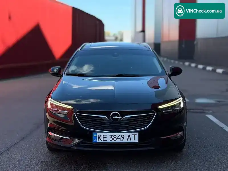 Opel Insignia 2019, фото з оголошення 2 з 20, VIN W0VZT8EH6K1053915