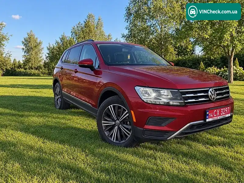 Volkswagen Tiguan 2019, фото з оголошення 1 з 18, VIN 3VV3B7AX2JM042276