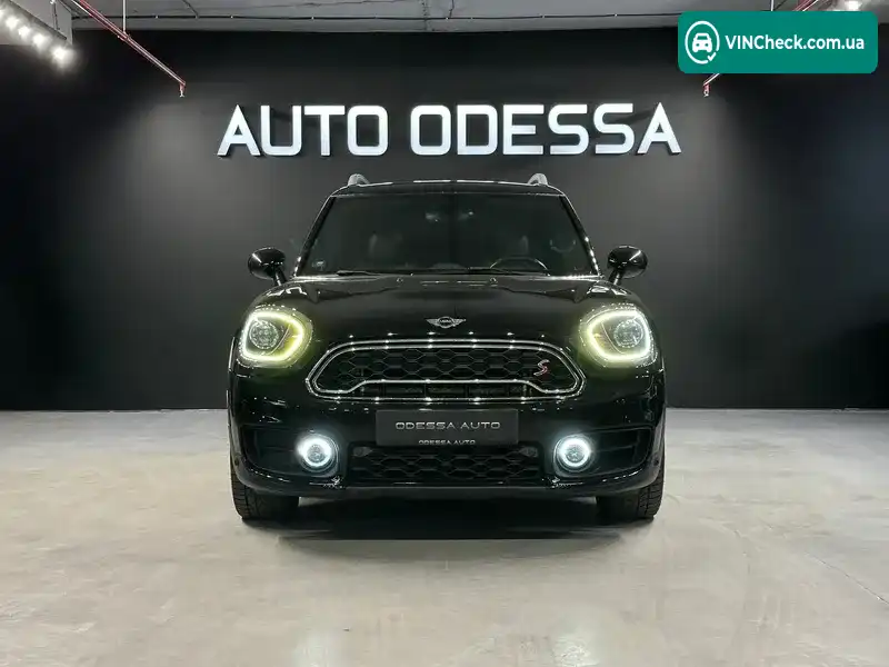MINI Countryman 2017, фото з оголошення 1 з 18, VIN WMZYT5C36J3D83300