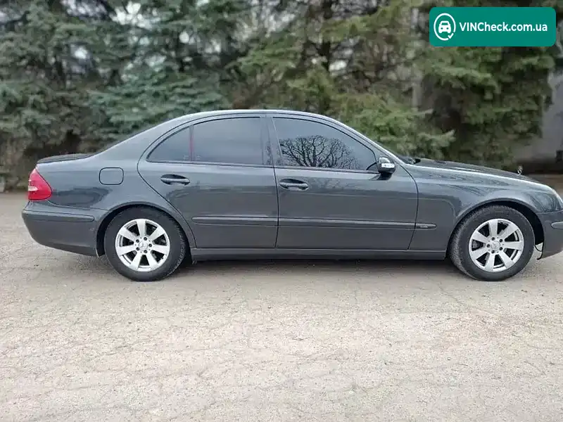 Mercedes-Benz E-Class 2004, фото з оголошення 2 з 8, VIN WDB2110421A527617