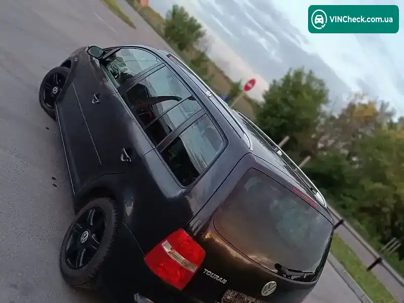 Volkswagen Touran 2004, фото з оголошення 1 з 20, VIN WVGZZZ1TZ4W160892