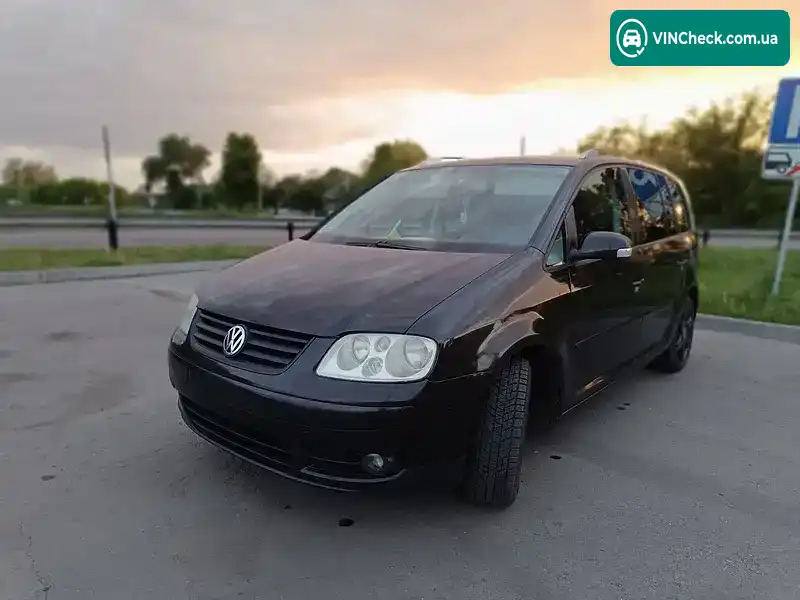 Volkswagen Touran 2004, фото з оголошення 2 з 20, VIN WVGZZZ1TZ4W160892