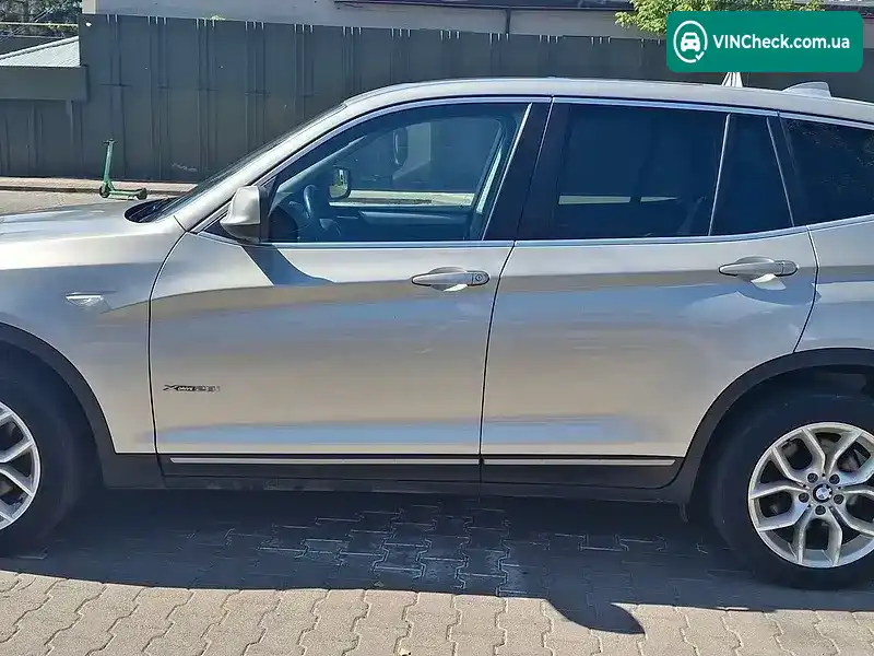 BMW X3 2012, фото з оголошення 2 з 13, VIN 5UXWX9C58D0A09361