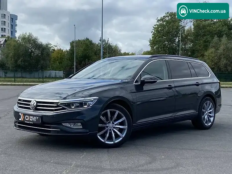 Volkswagen Passat 2019, фото з оголошення 1 з 20, VIN WVWZZZ3CZLE021657