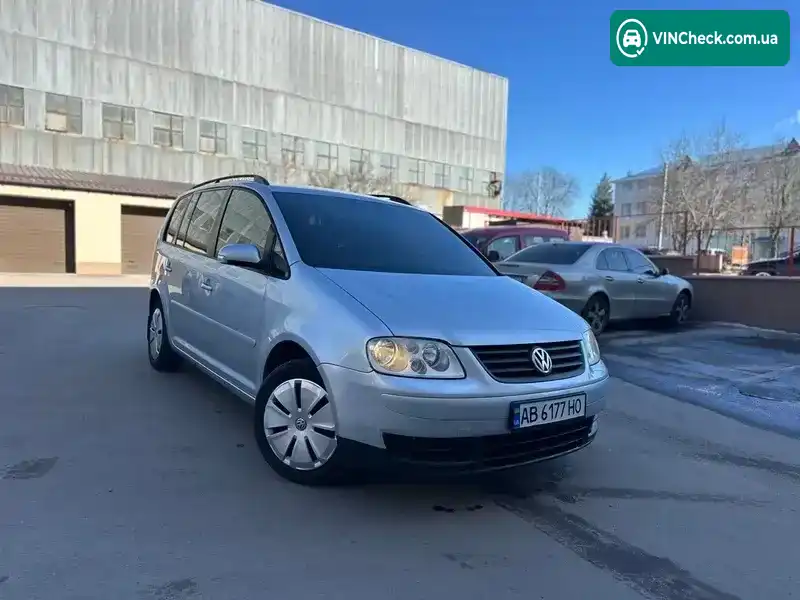 Volkswagen Touran 2004, фото з оголошення 1 з 21, VIN WVGZZZ1TZ5W016074