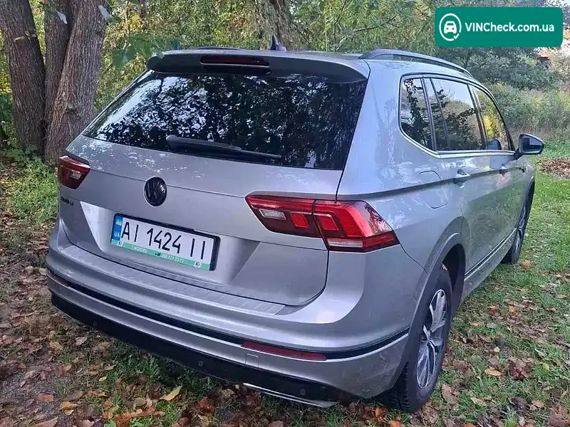 Volkswagen Tiguan 2019, фото з оголошення 1 з 16, VIN 3VV2B7AX9LM058442