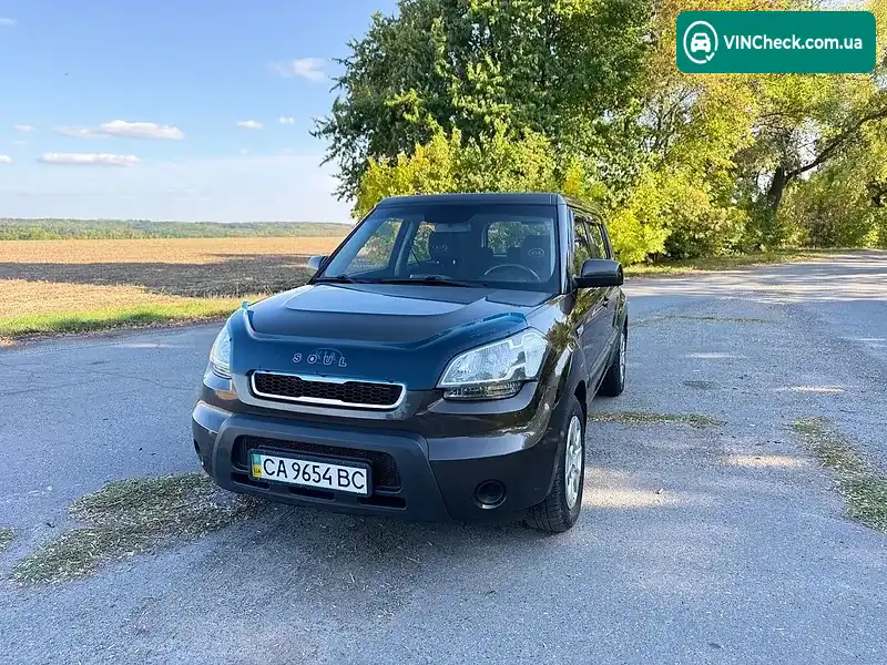 Kia Soul 2011, фото з оголошення 1 з 9, VIN KNAJT811AB7336360