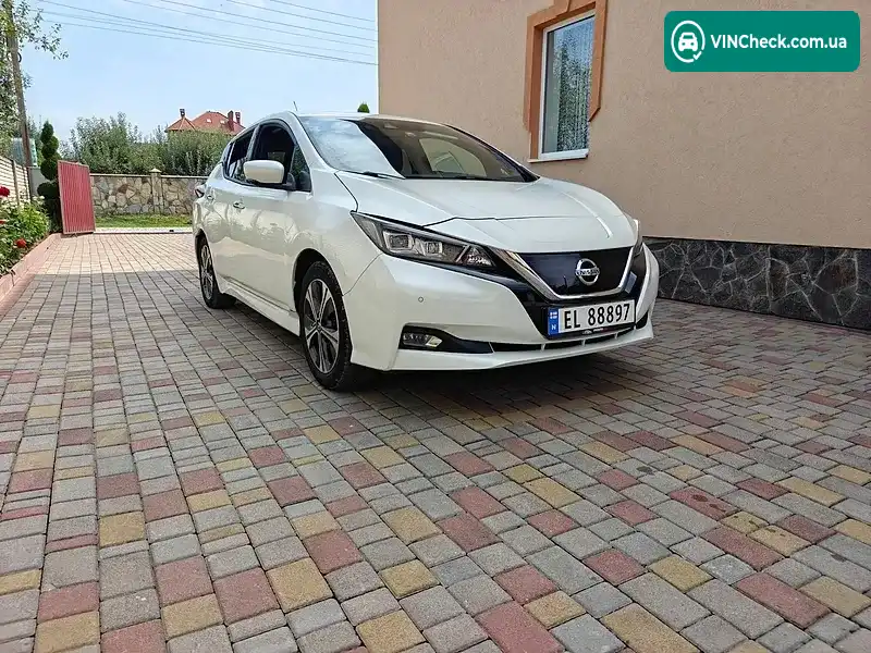 Nissan Leaf 2018, фото з оголошення 2 з 19, VIN SJNFAAZE1U0025818