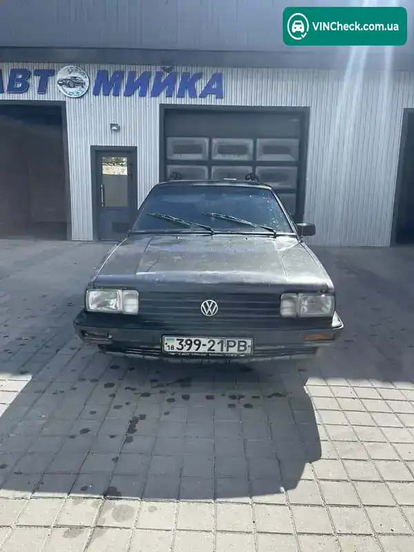 Volkswagen Passat 1988, фото з оголошення 2 з 11, VIN WVWZZZ33ZJE089035