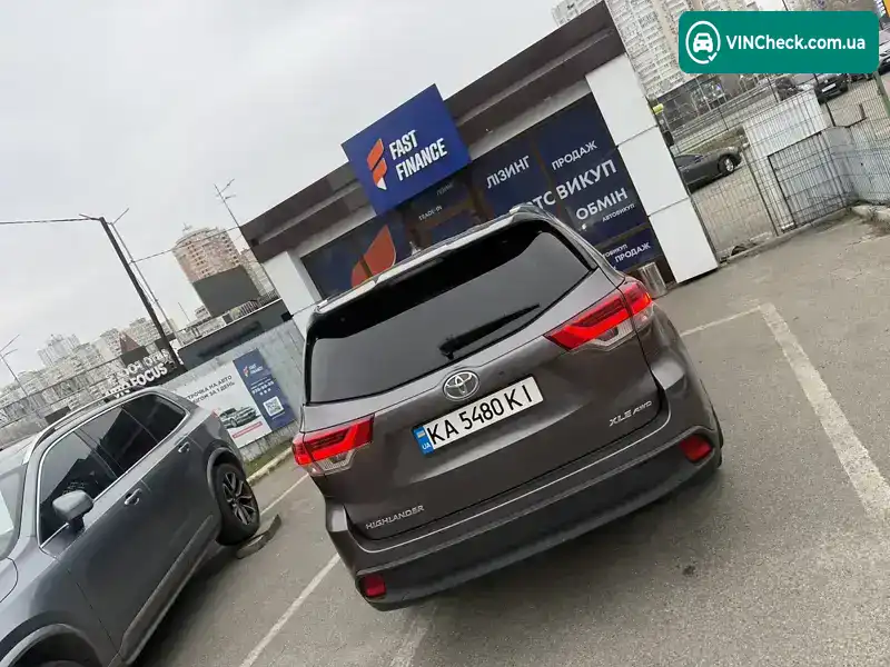 Toyota Highlander 2018, фото з оголошення 1 з 21, VIN 5TDJZRFH6KS577191