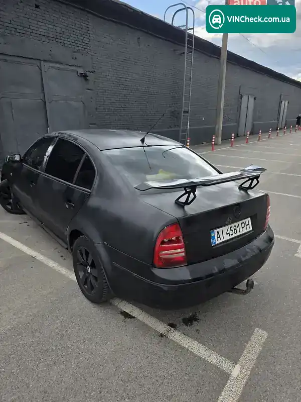 Skoda Superb 2005, фото з оголошення 2 з 4, VIN TMBDL23U75B045077