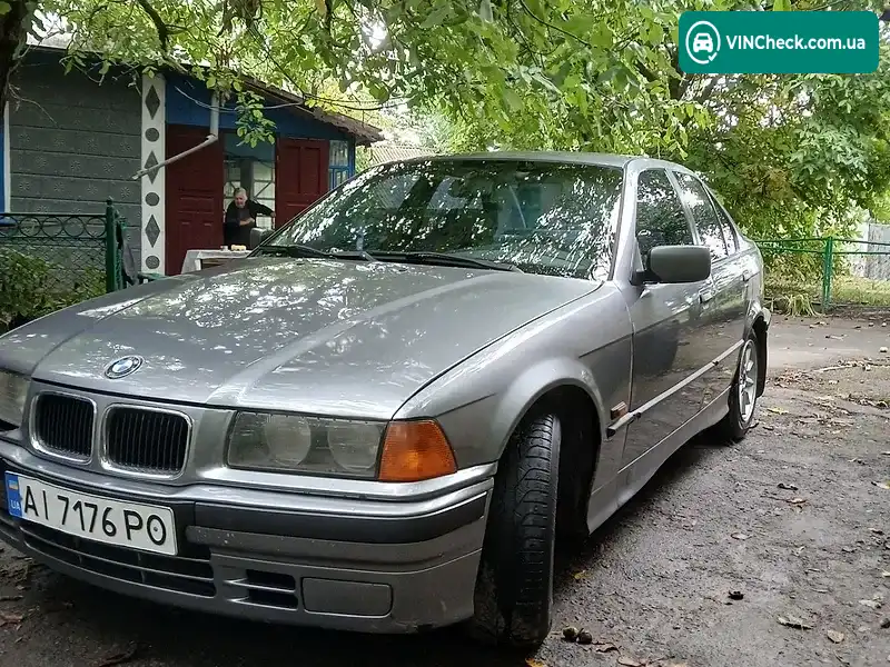 BMW 3 Series 1995, фото з оголошення 1 з 15, VIN WBACA910X0JF17006