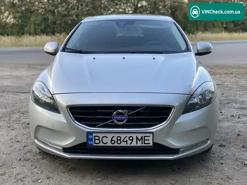 Volvo V40 2014, фото з оголошення 2 з 20, VIN YV1MV8481E2132648