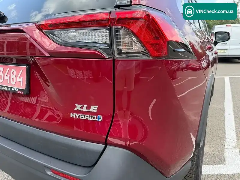 Toyota RAV4 2022, фото з оголошення 2 з 20, VIN 4T3RWRFVXNU058486