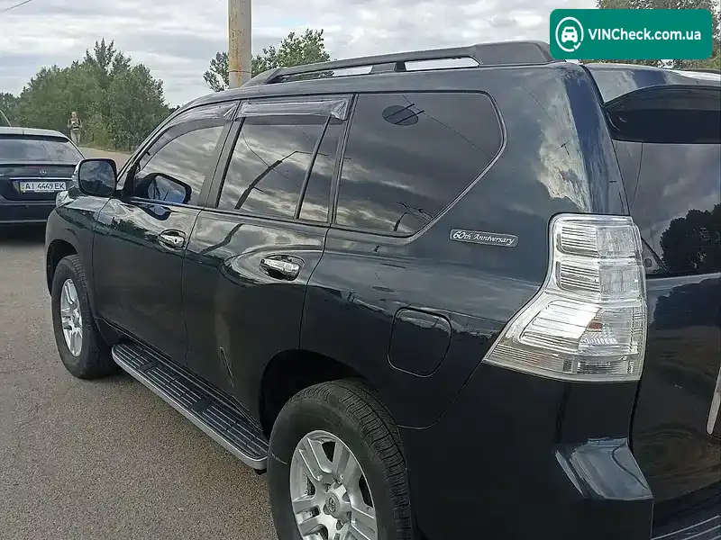 Toyota Land Cruiser 2011, фото з оголошення 2 з 16, VIN JTEBU3FJ105013434